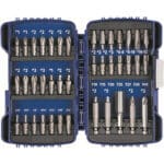 Ensemble Kobalt de 40 embouts de tournevis avec porte-embouts magnétique, fabriqué en acier S2 pour une durabilité maximale. Idéal pour divers travaux de vissage.