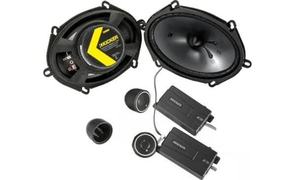 Haut-parleurs Kicker 6x8 pouce à composants 4 Ohms 75WRMS - 46CSS684