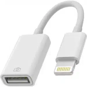 Adaptateur Lightning à USB Femelle OTG pour connecter des périphériques USB à votre appareil Apple. Compact, pratique et compatible avec iPhone et iPad.