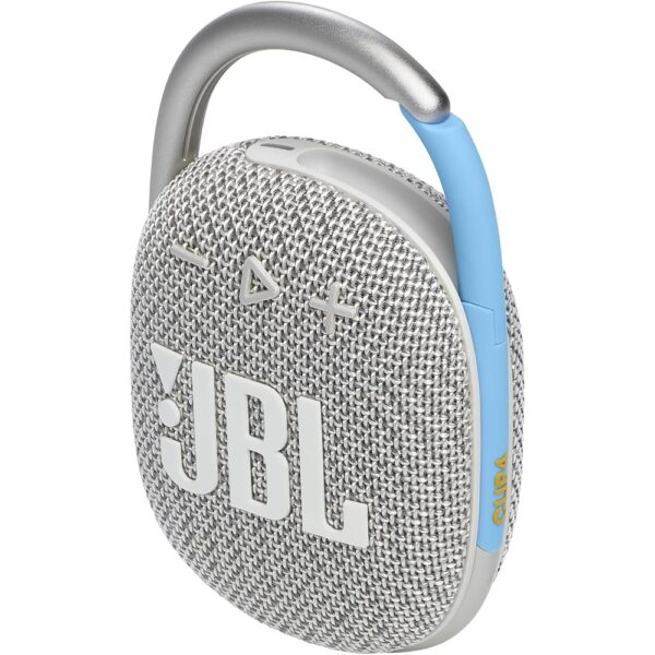 Découvrez le JBL Clip 4, enceinte portable au son JBL Original Pro Sound riche et aux basses percutantes. Design ultra-portable avec mousqueton intégré, étanche IP67 et jusqu'à 10 heures d'autonomie. Parfait pour tous vos déplacements.