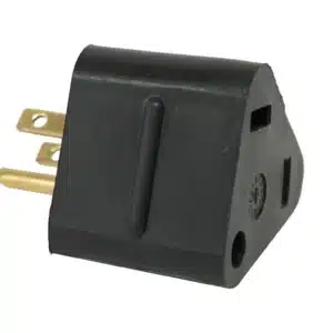 Adaptateur WOODS INDUSTRIES 30-15 Amp pour connecter votre roulotte à une source d'alimentation de 15 ampères.