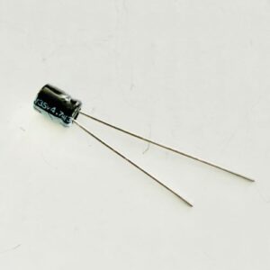 4.7uF-35V
