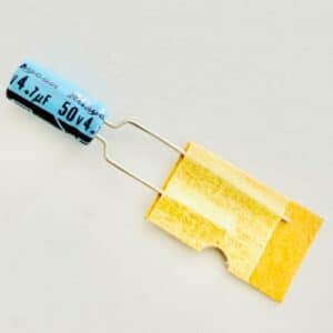 4.7uF 50V-R-BL