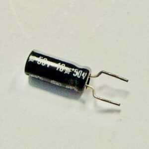10uF-50V-R
