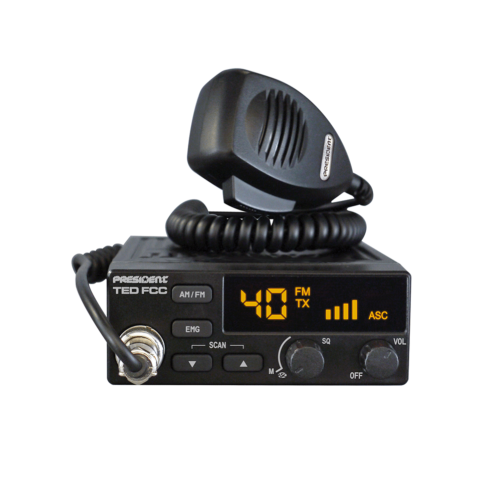 Radio CB PRESIDENT TED FCC AM/FM 40 canaux avec technologie ASC automatique, écran LCD rétroéclairé et puissance de 4 Watts. Idéale pour camionneurs et communications routières.